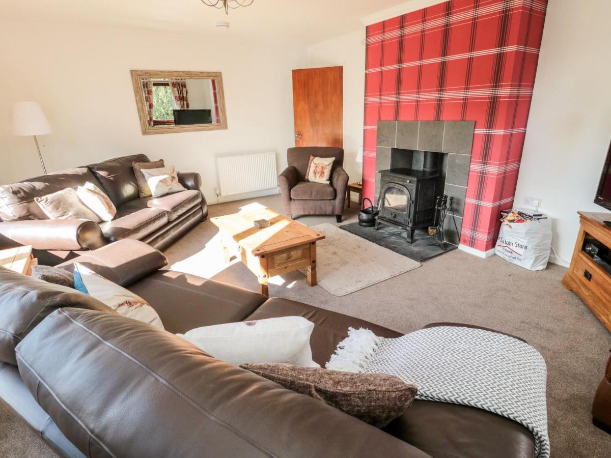 Broombaulks Farm Bungalow Jedburgh Esterno foto